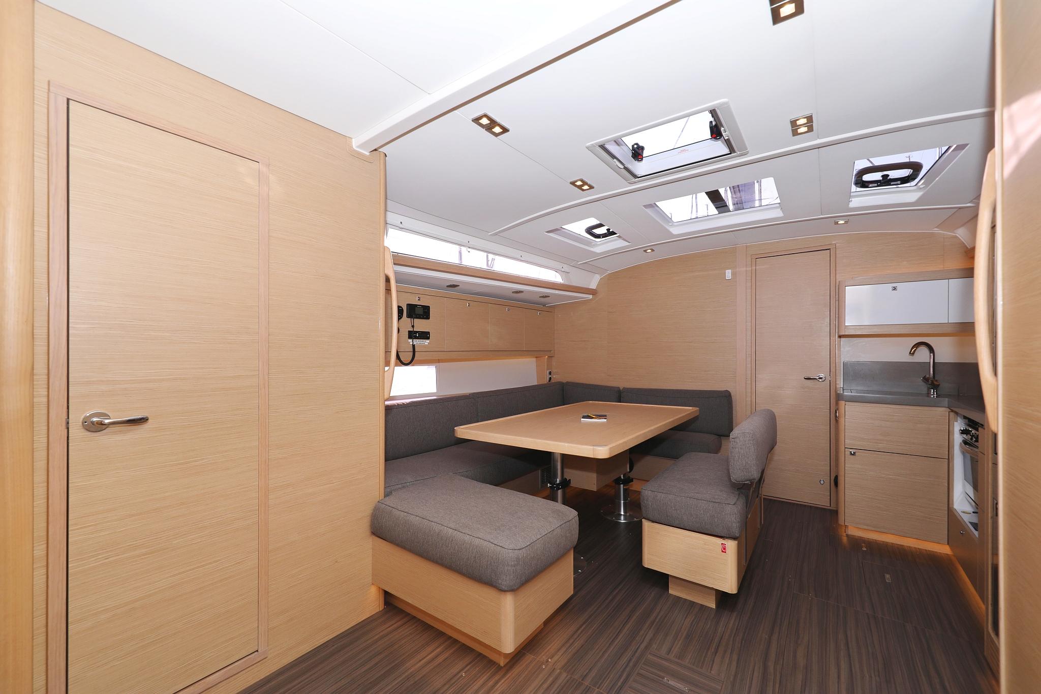 Dufour 470 - 4 cab., picture 12