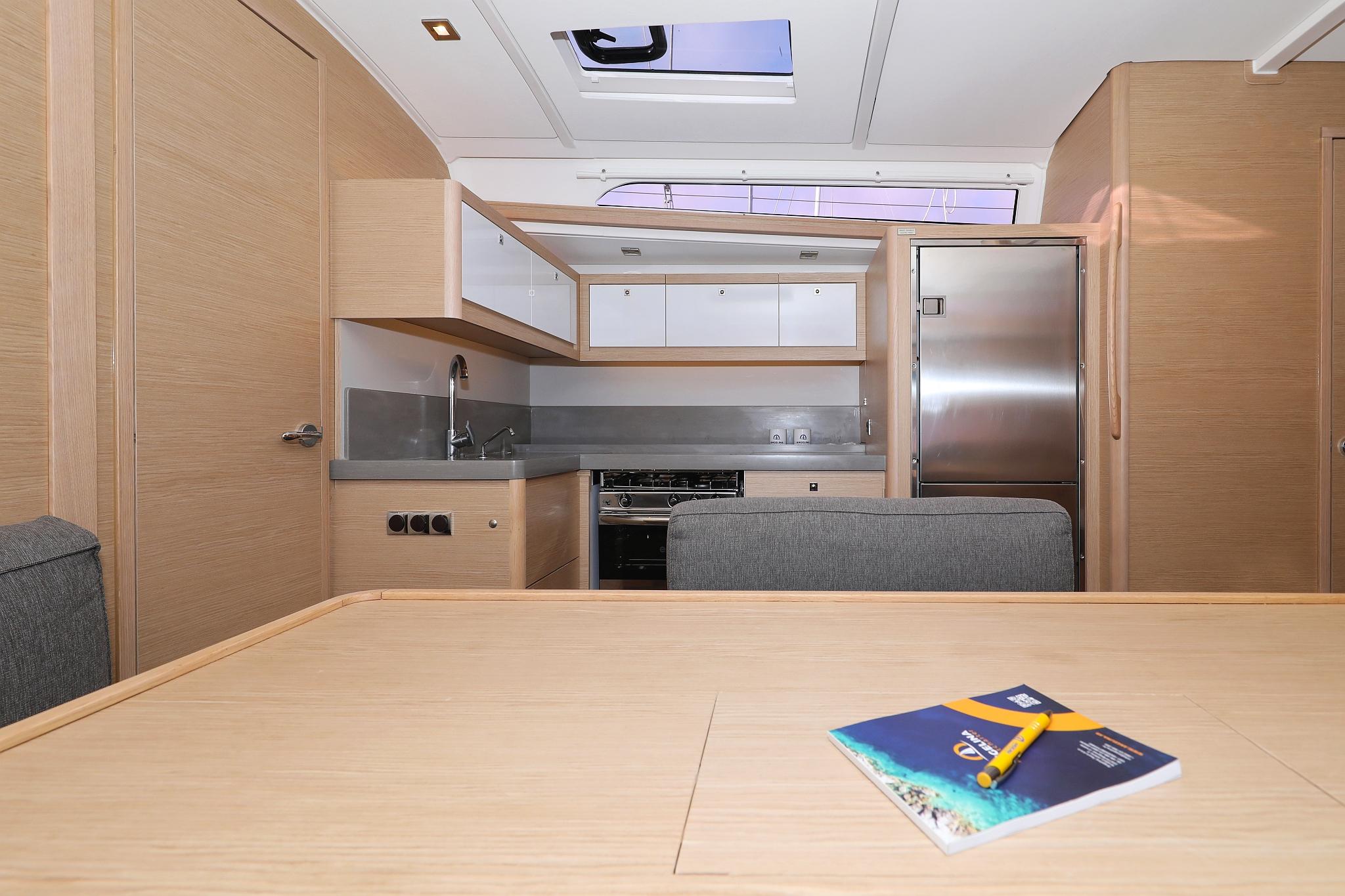 Dufour 470 - 4 cab., picture 16
