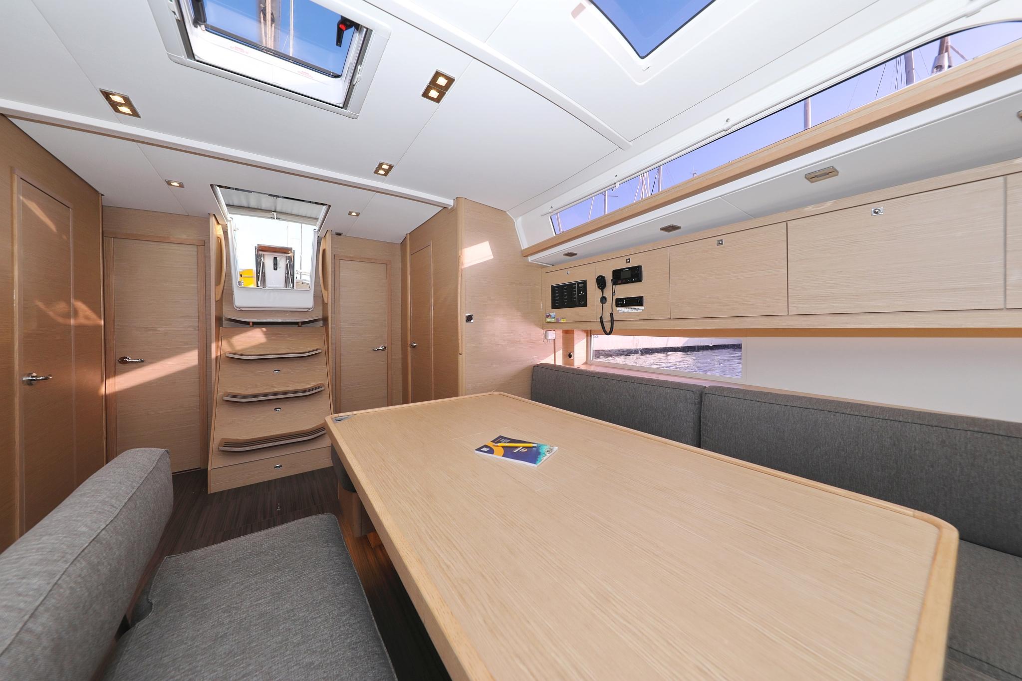 Dufour 470 - 4 cab., picture 18