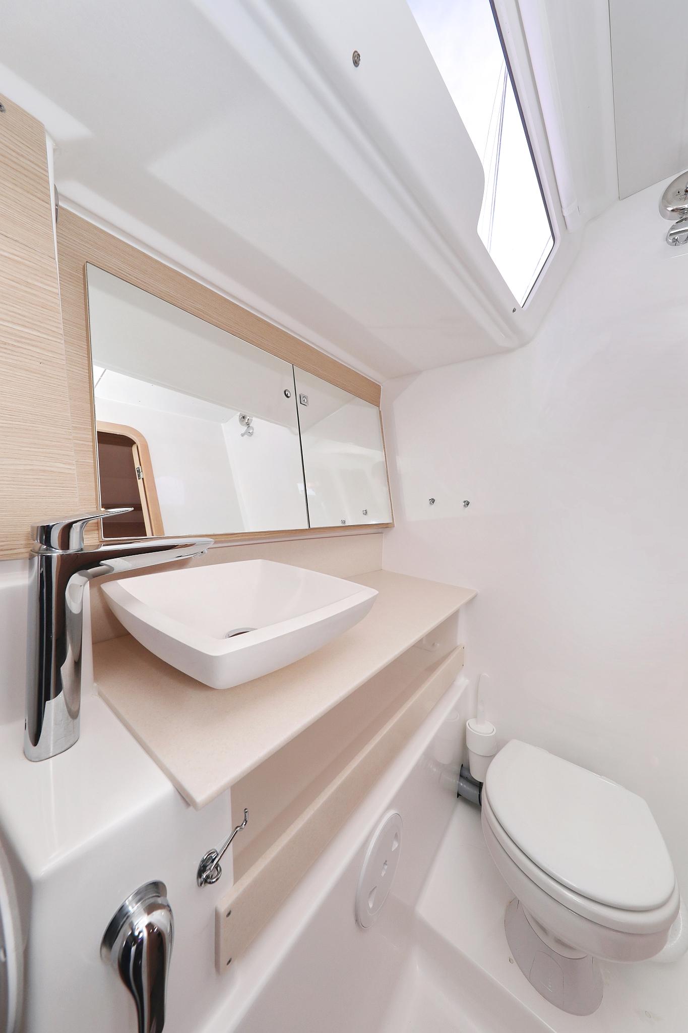 Dufour 430, picture 35