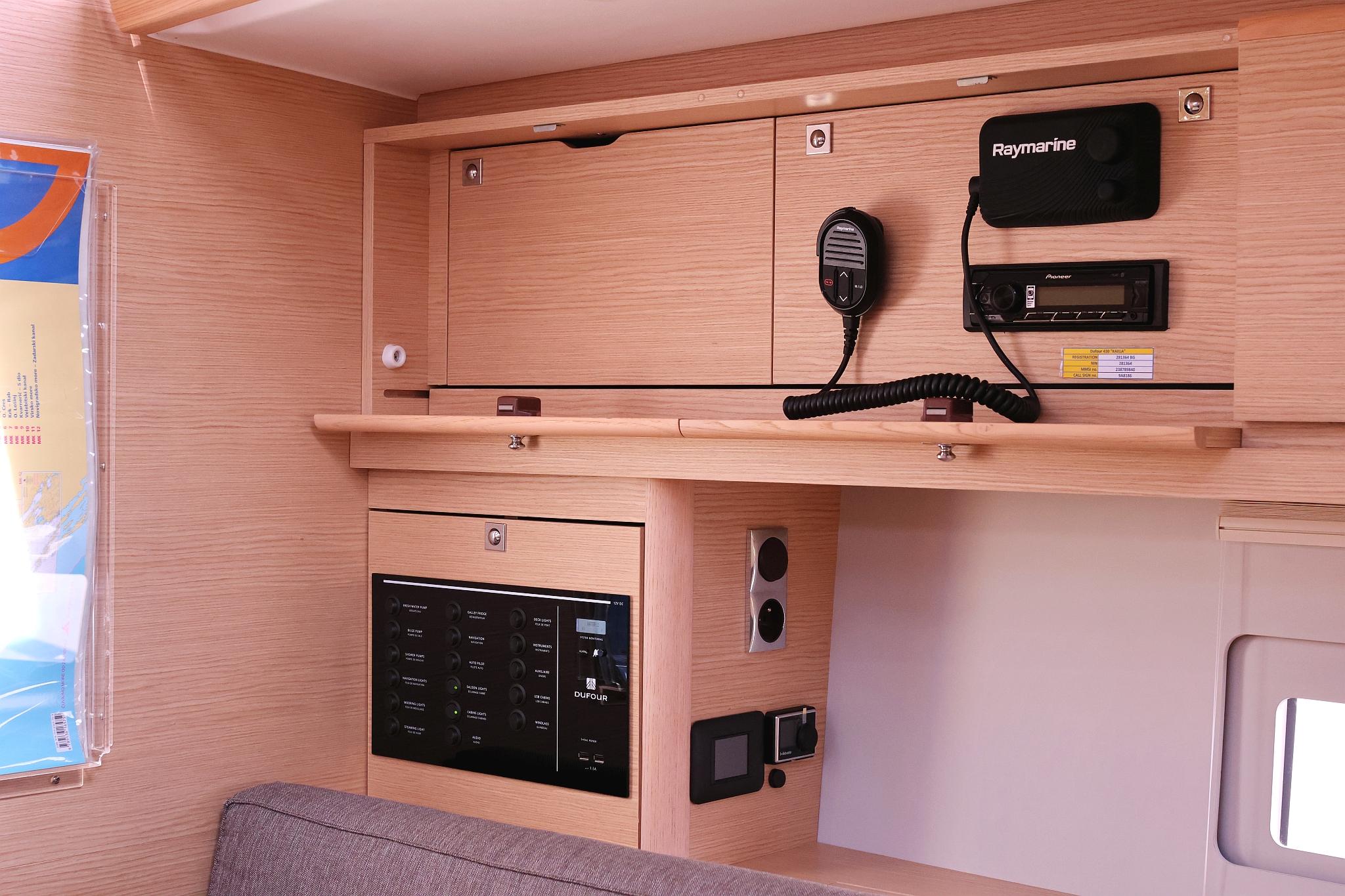 Dufour 430, picture 43