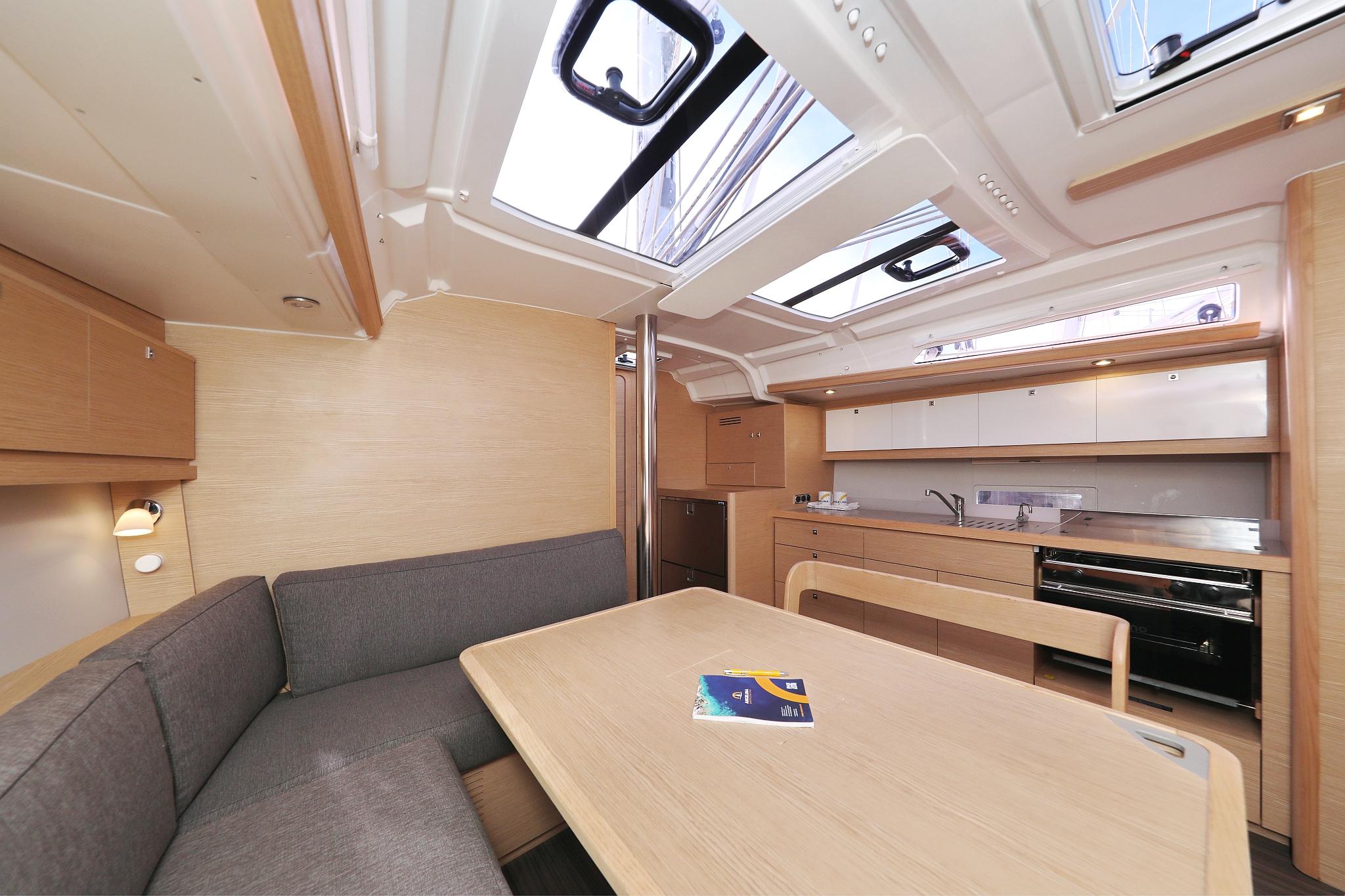Dufour 430, picture 16