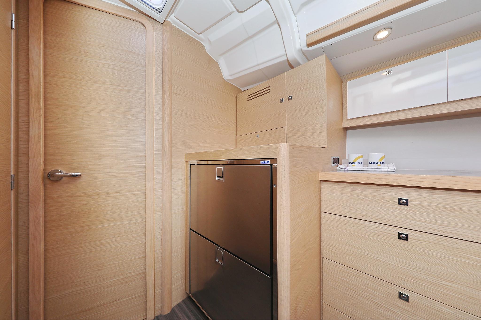 Dufour 430, picture 22