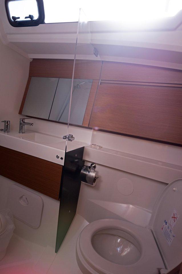 Sun Odyssey 410 - 3 cab., picture 12