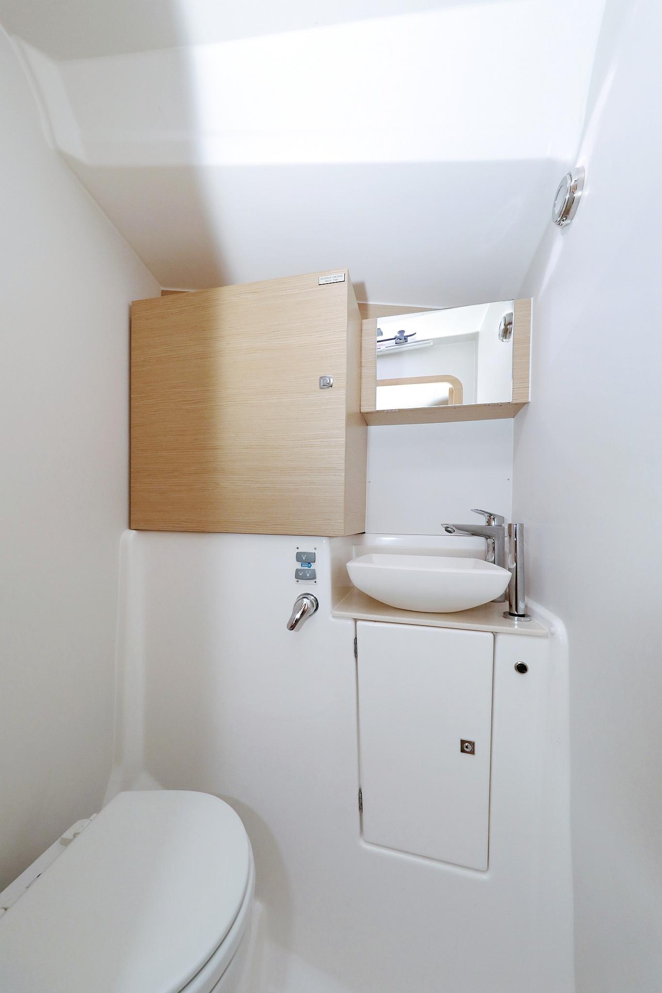 Dufour 56 Exclusive - 5 + 1 cab., picture 34