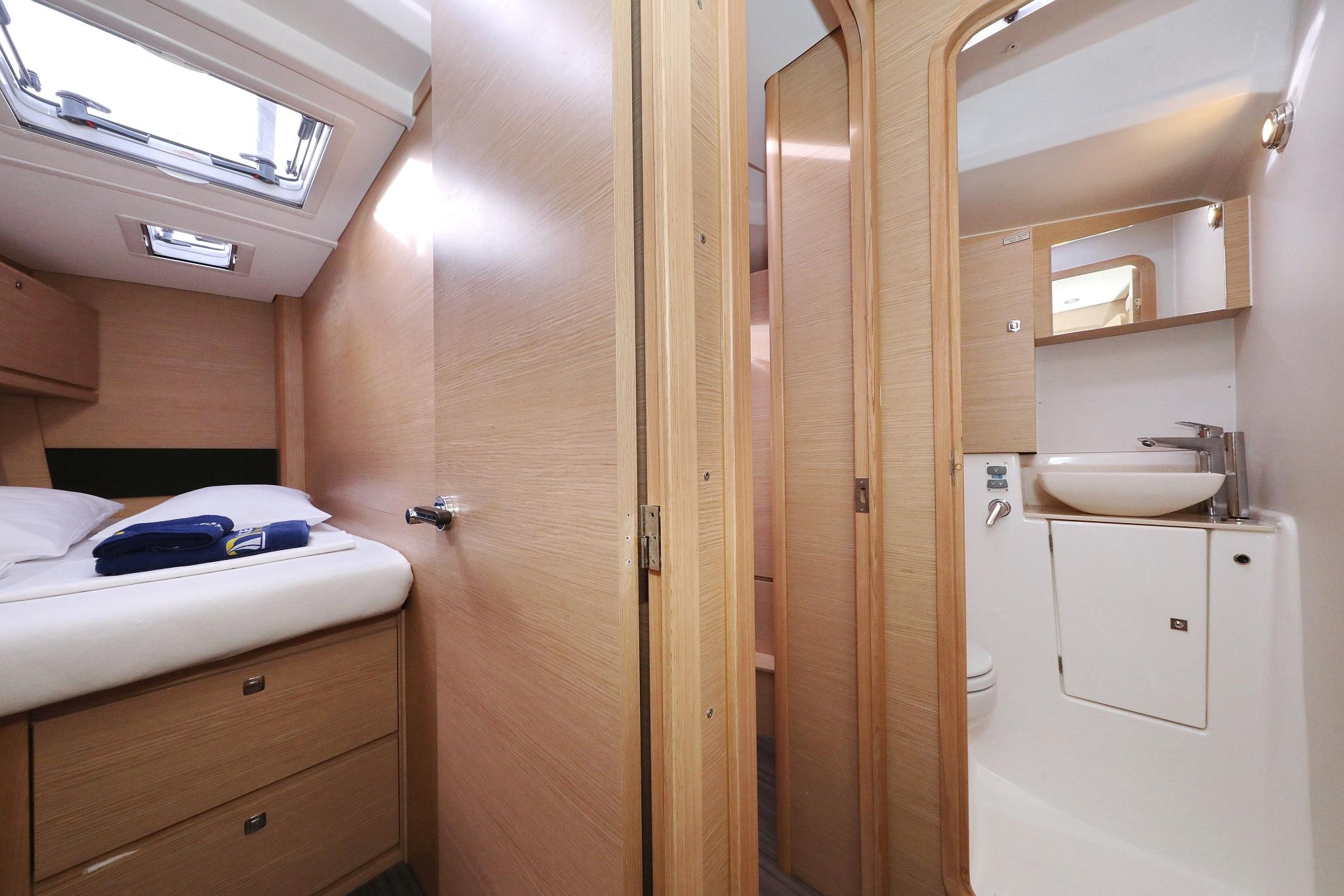 Dufour 56 Exclusive - 5 + 1 cab., picture 33