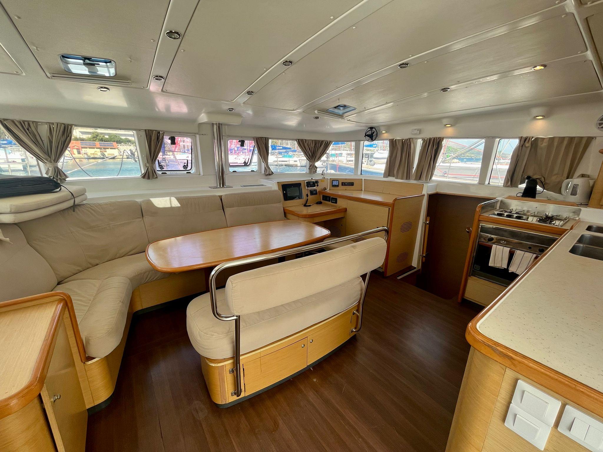 Lagoon 440 - 4 + 1 cab., picture 4