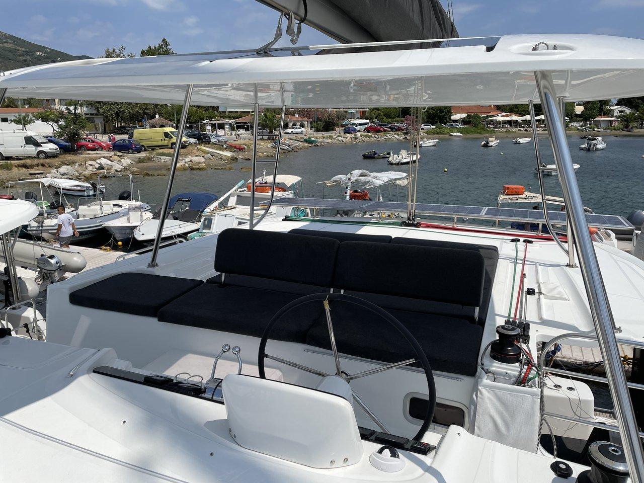 Lagoon 46 - 4 + 2 cab., picture 4