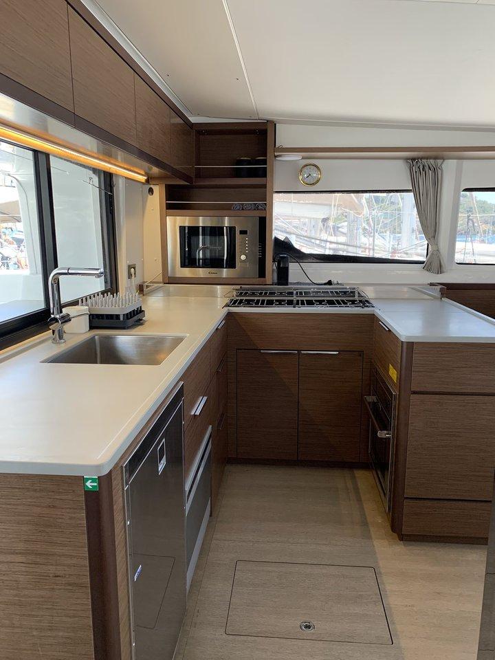 Lagoon 46 - 4 + 2 cab., picture 9