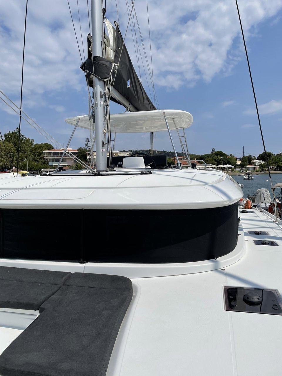 Lagoon 46 - 4 + 2 cab., picture 3