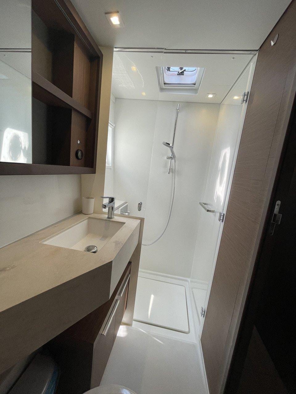 Lagoon 46 - 4 + 2 cab., picture 12