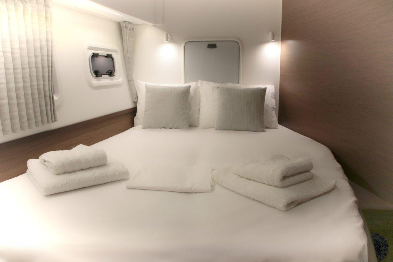 Lagoon 42 - 4 + 2 cab., picture 12