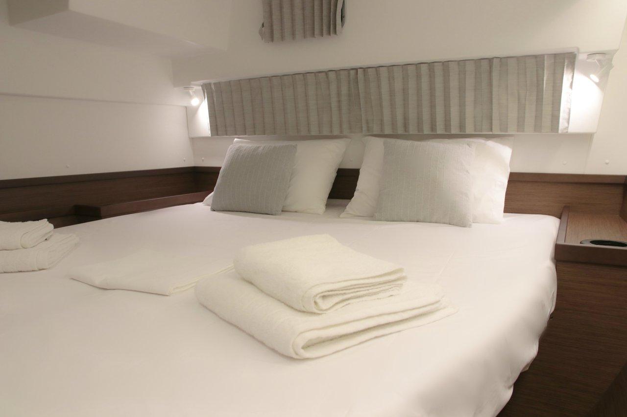 Lagoon 42 - 4 + 2 cab., picture 11