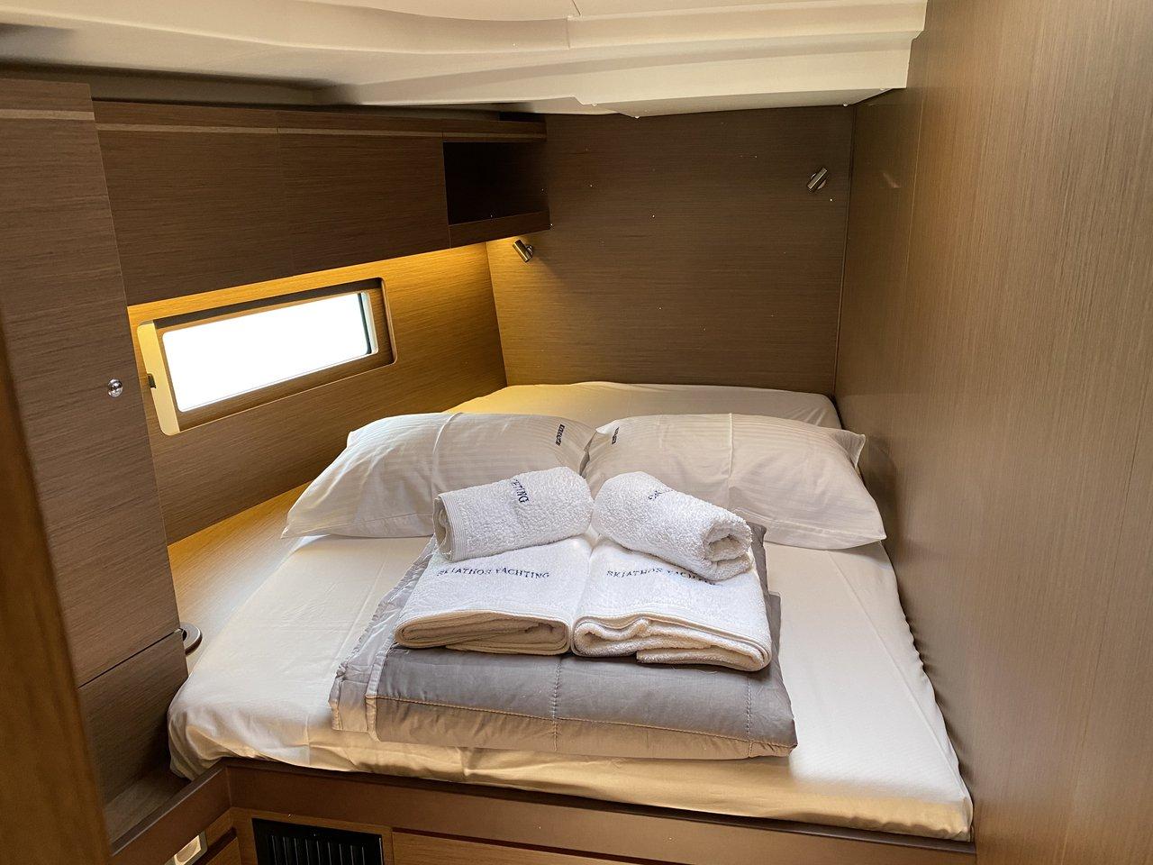 Oceanis 51.1 - 5 + 1 cab., picture 13