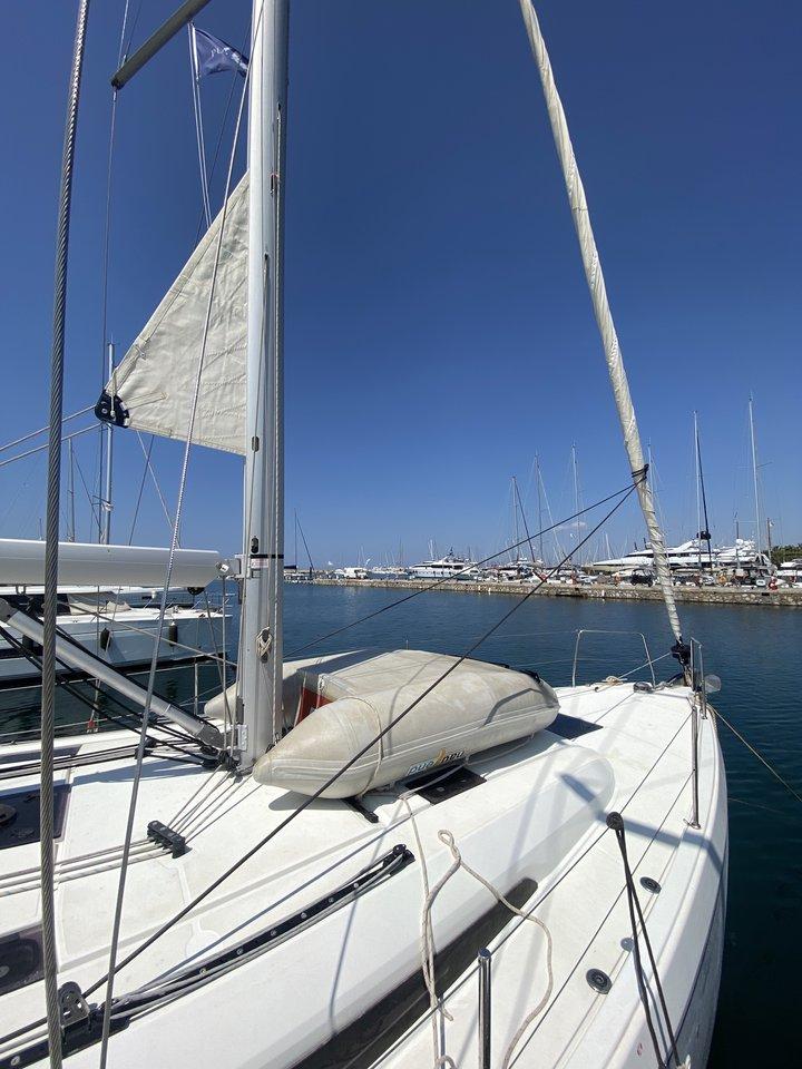 Oceanis 40.1, picture 3