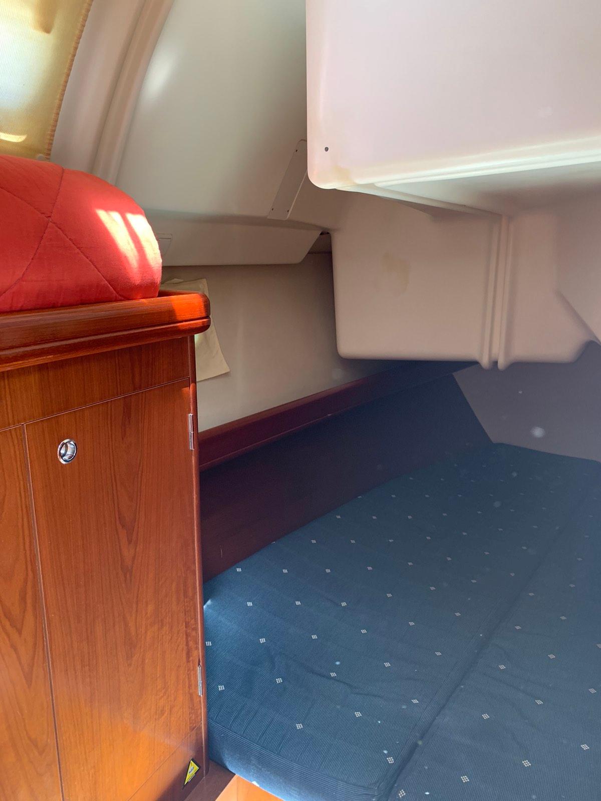 Oceanis Clipper 343, picture 15