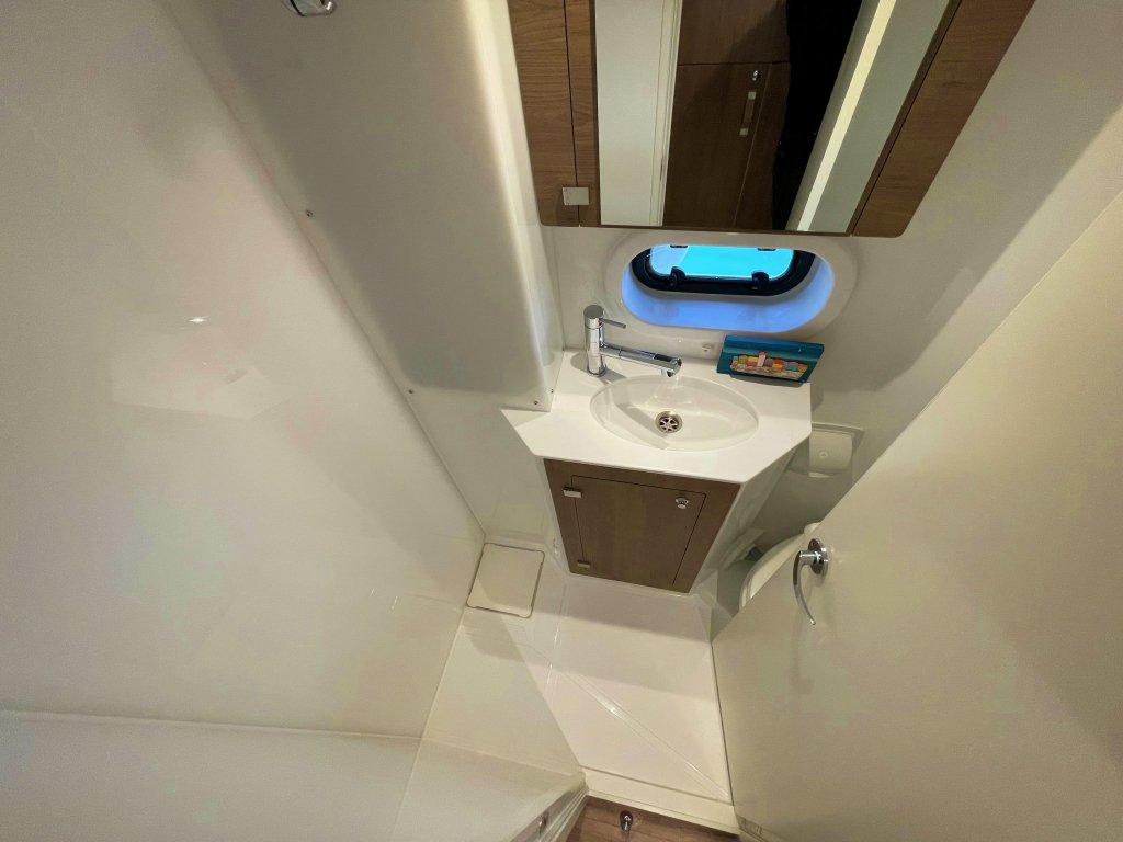 Bali 4.2 - 4 + 1 cab., picture 23