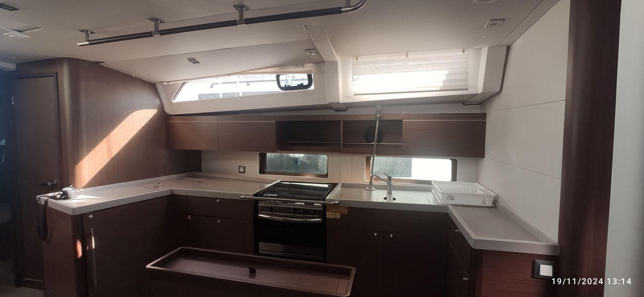 Oceanis 46.1, picture 6