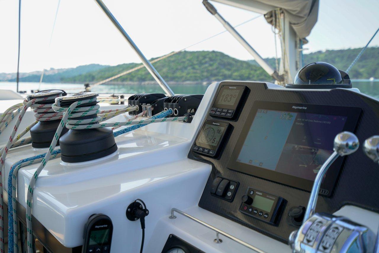 Leopard 45 - 3 + 1 cab., picture 20