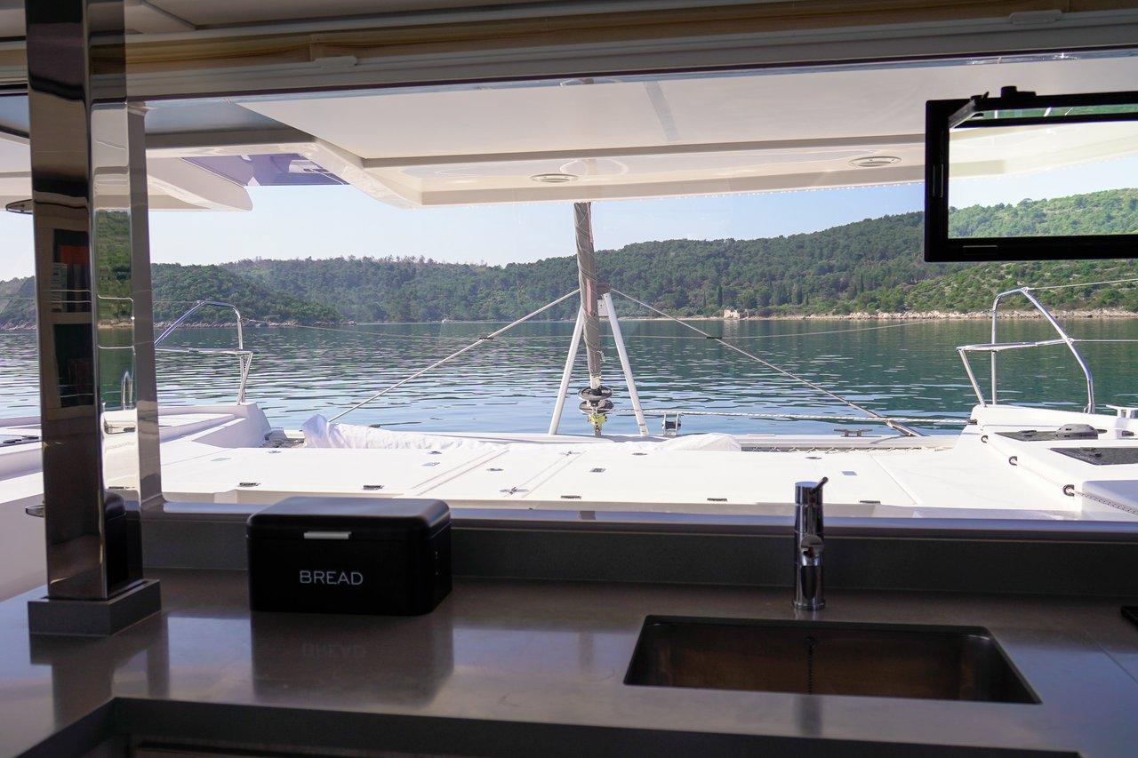 Leopard 45 - 3 + 1 cab., picture 31