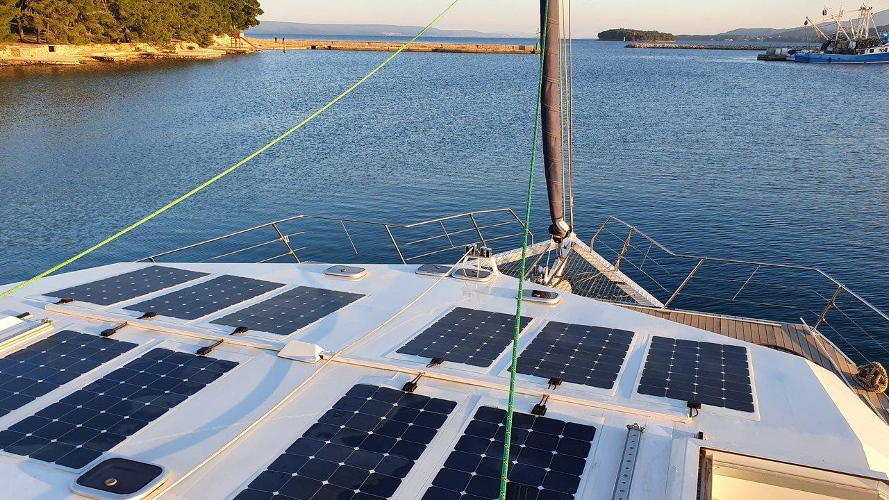 Upwind 50 Eco - 4 + 1 cab., picture 8