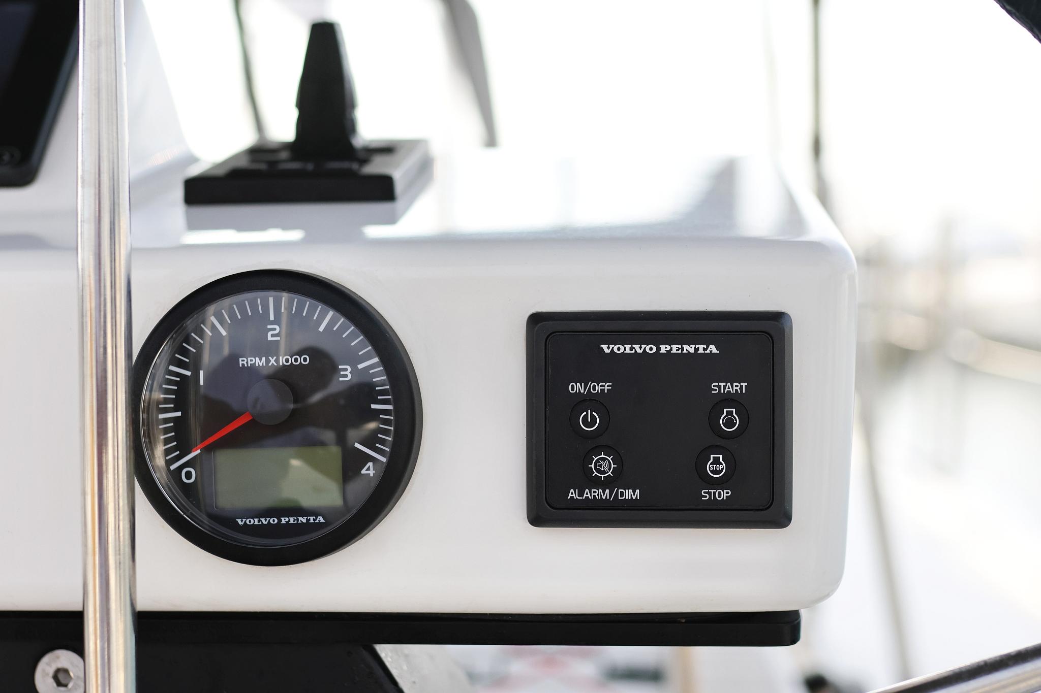 Dufour 470 - 4 cab., picture 50