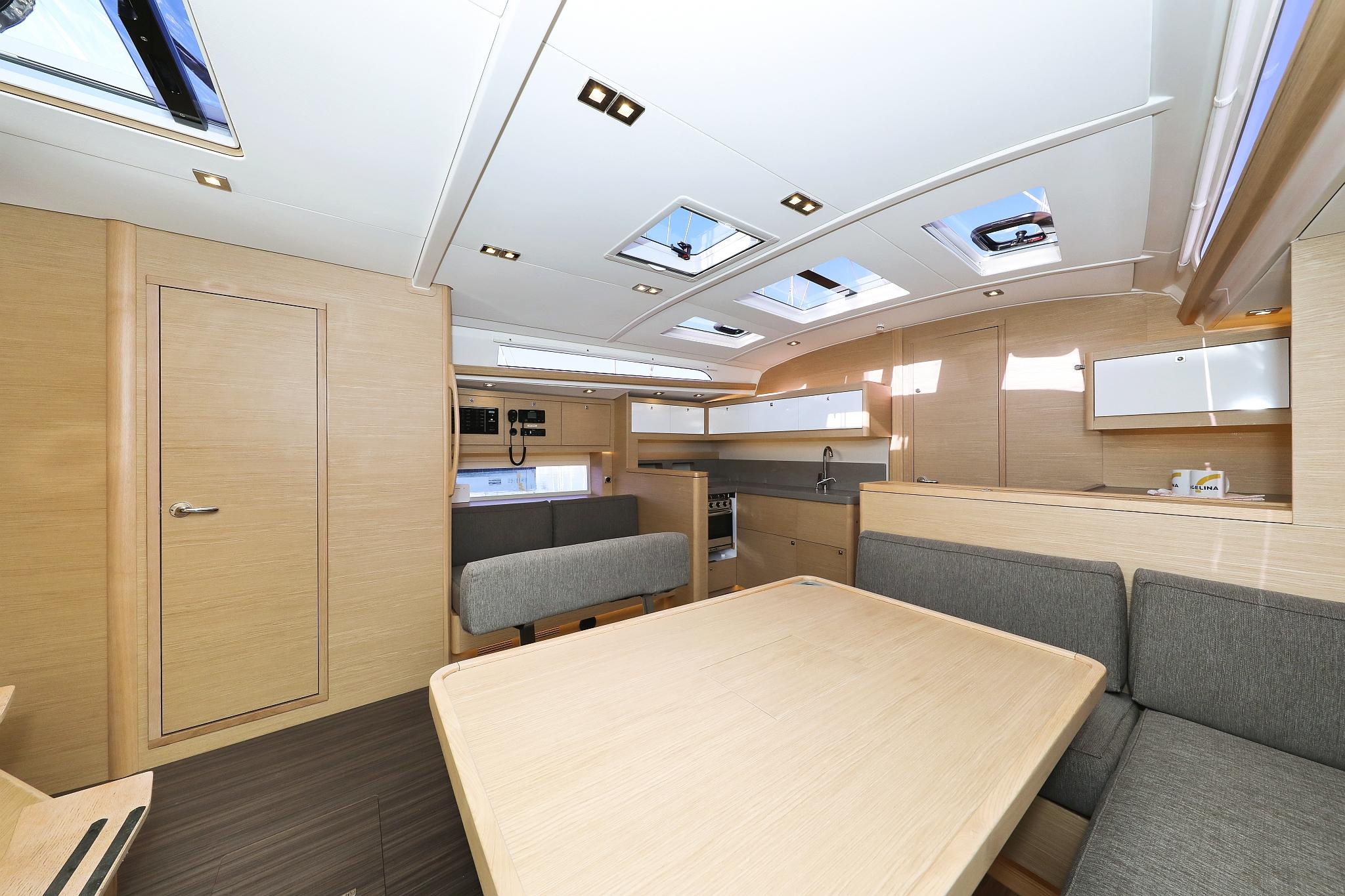 Dufour 470 - 3 cab., picture 14