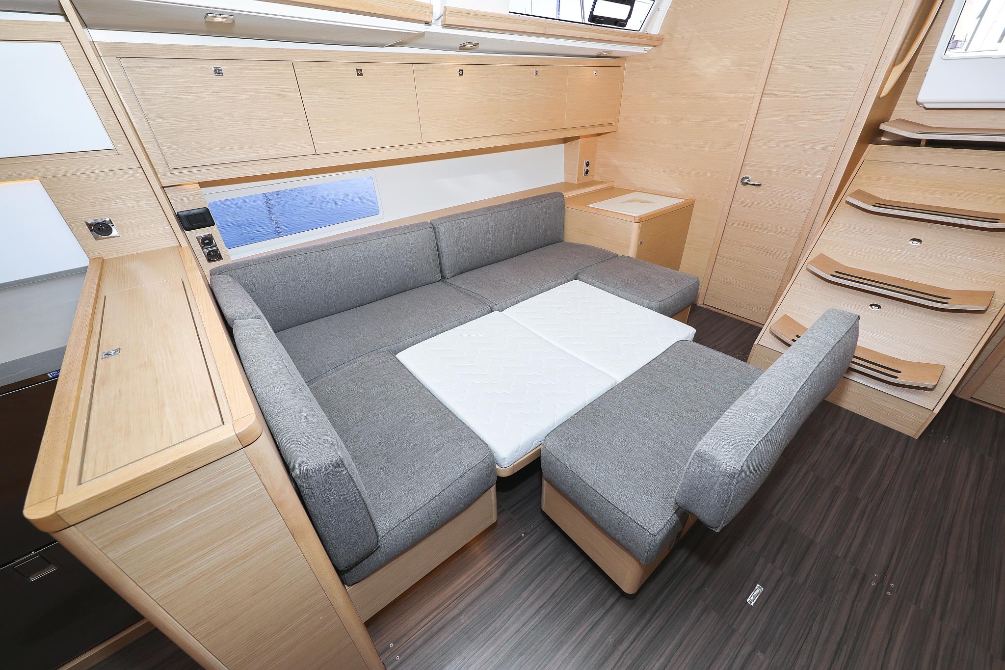 Dufour 470 - 3 cab., picture 45