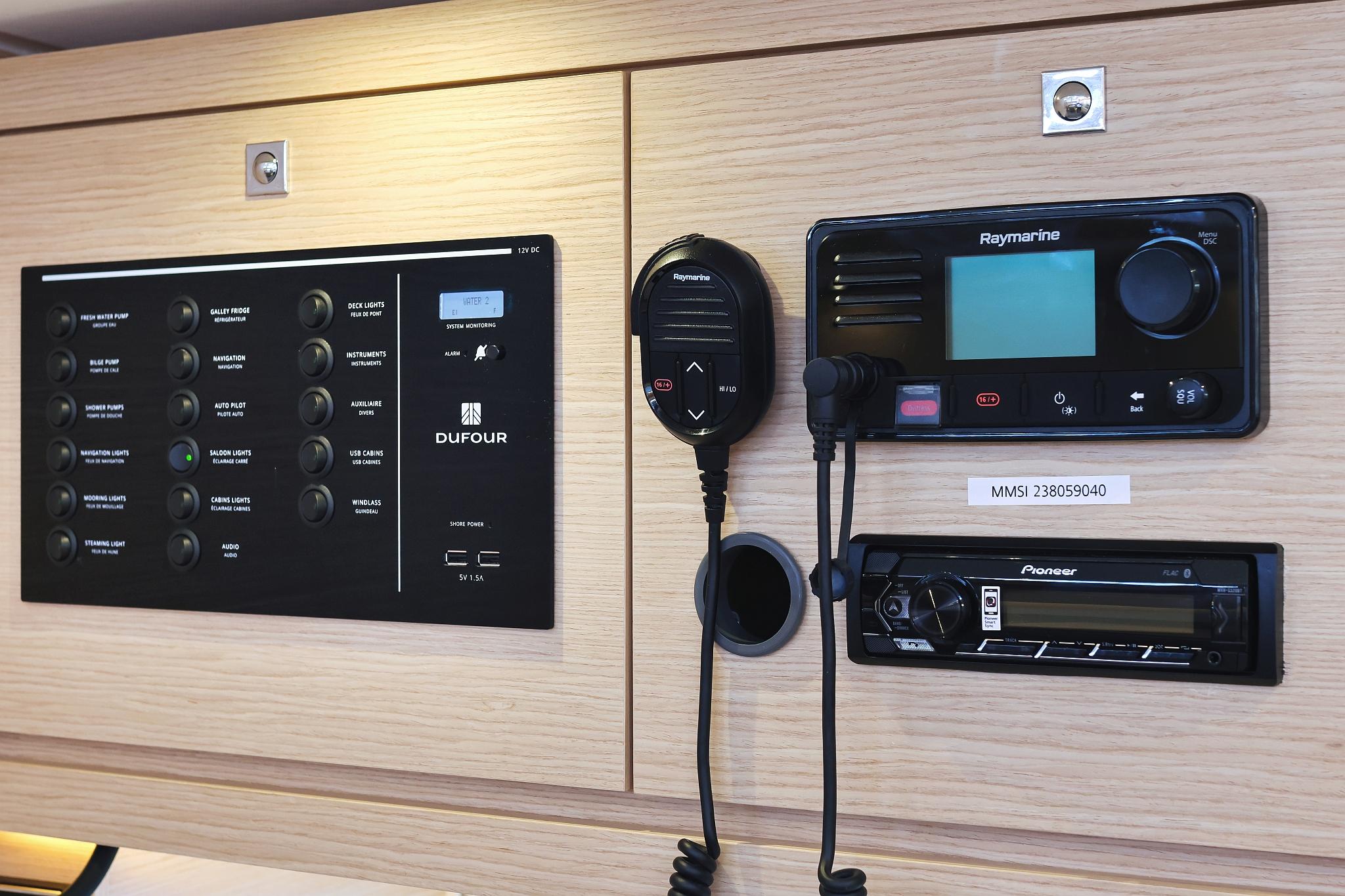 Dufour 470 - 3 cab., picture 43