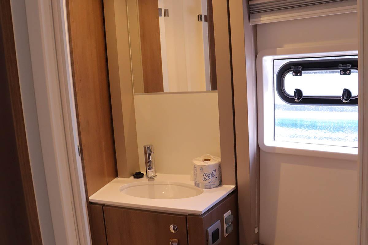 Bali 4.4 - 4 + 1 cab., picture 32