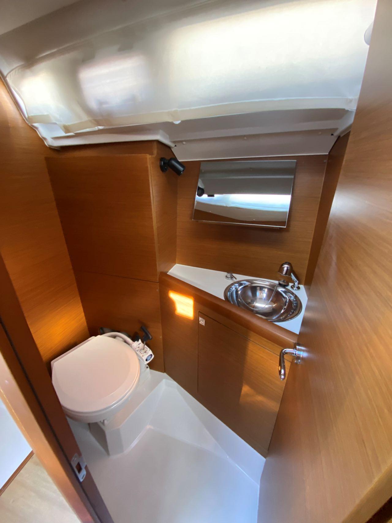 Sun Odyssey 349 - 3 cab., picture 9