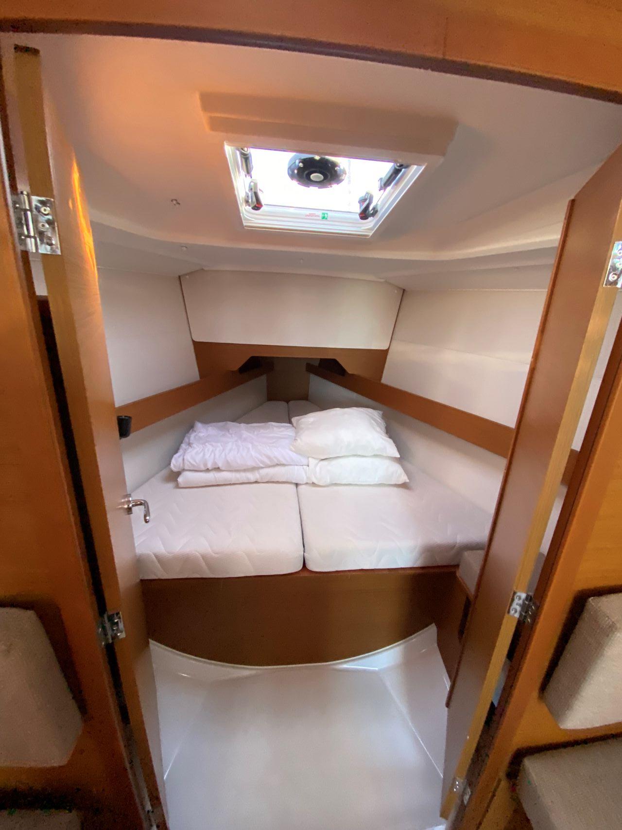 Sun Odyssey 349 - 3 cab., picture 7