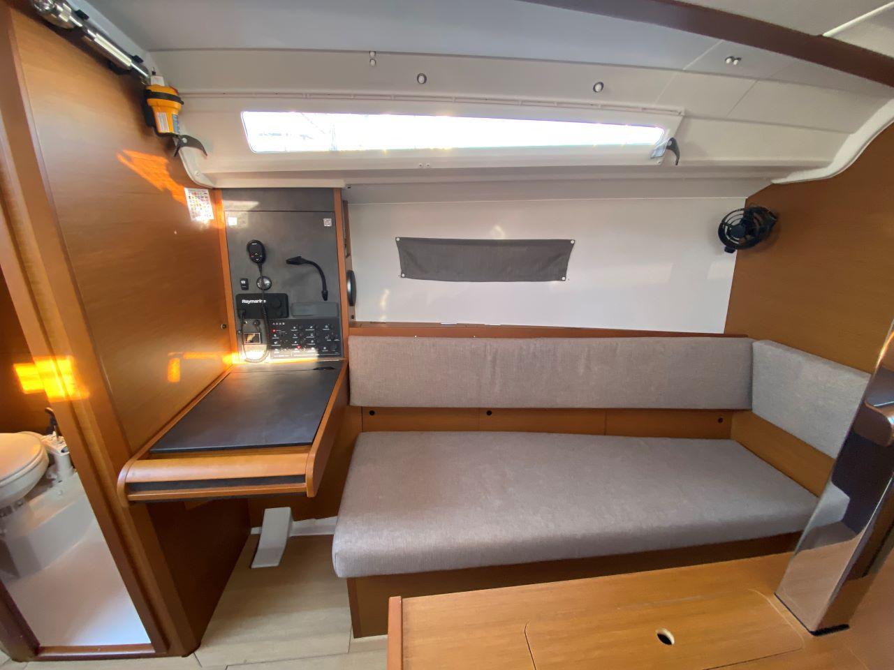 Sun Odyssey 349 - 3 cab., picture 6