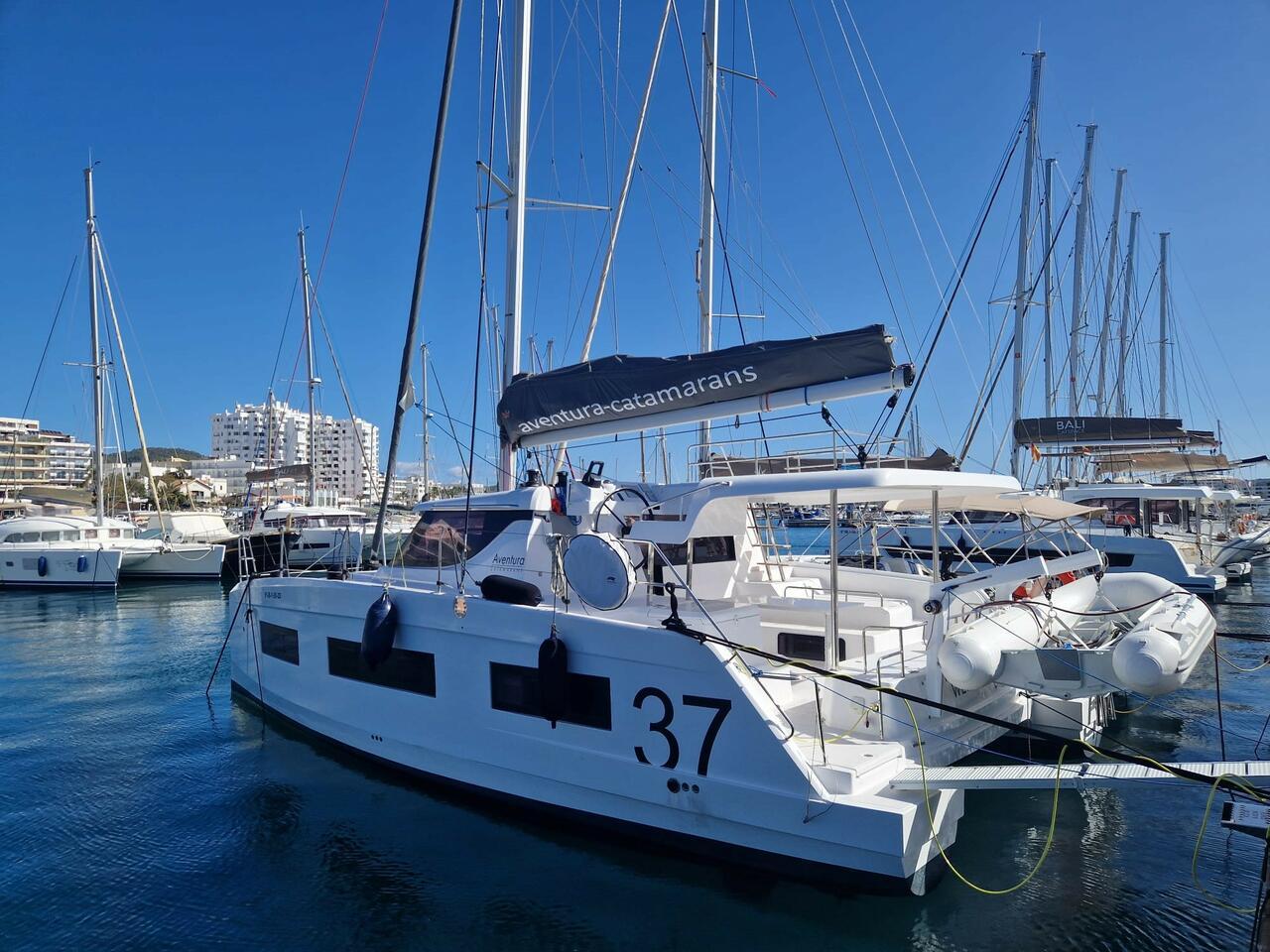 Aventura 37, picture 1