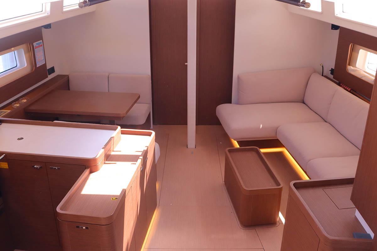 Oceanis 54 - 3 + 1 cab., picture 10