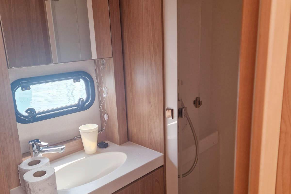 Bali 4.6 - 5 + 1 cab., picture 16