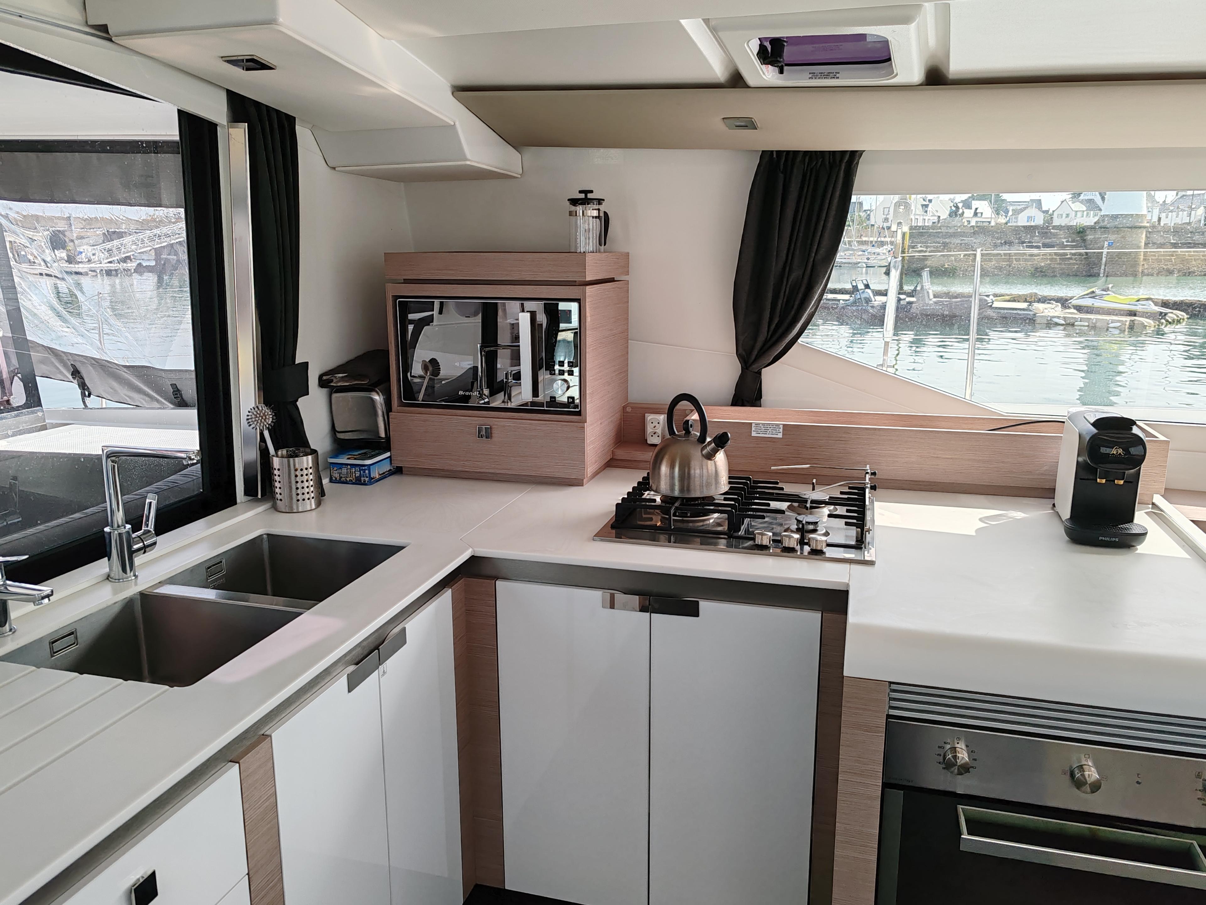Fountaine Pajot Tanna 47 - 5 + 1 cab. - Sirius, picture 12