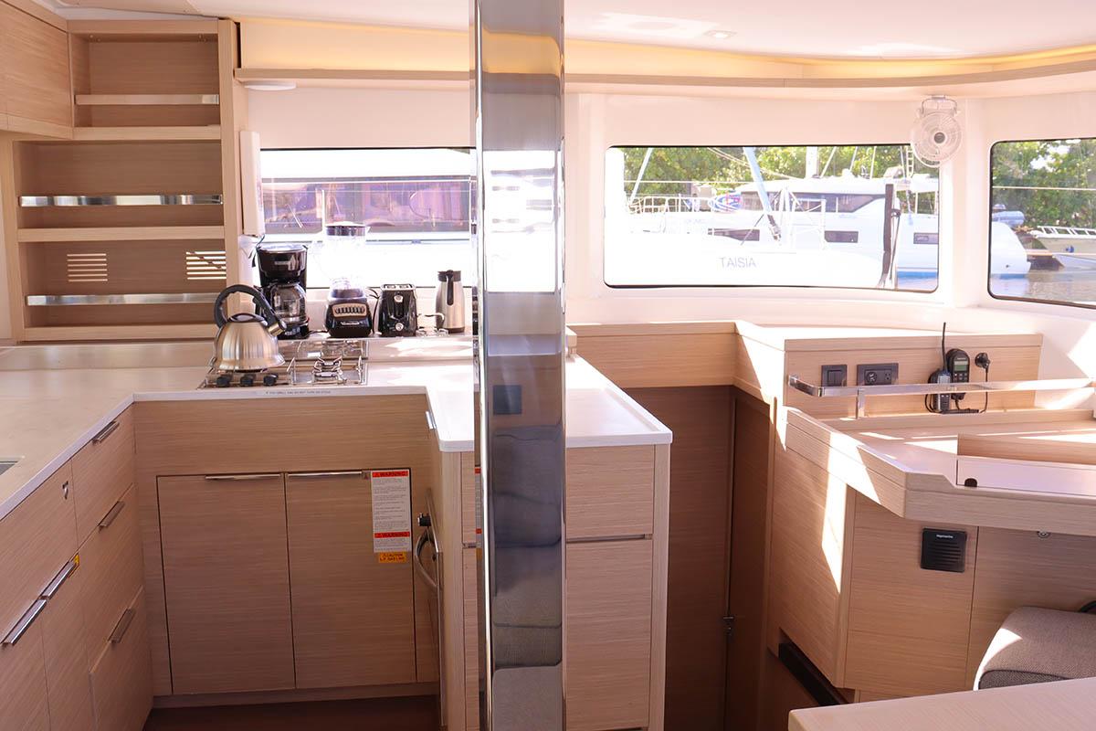 Lagoon 46 - 4 + 2 cab., picture 17