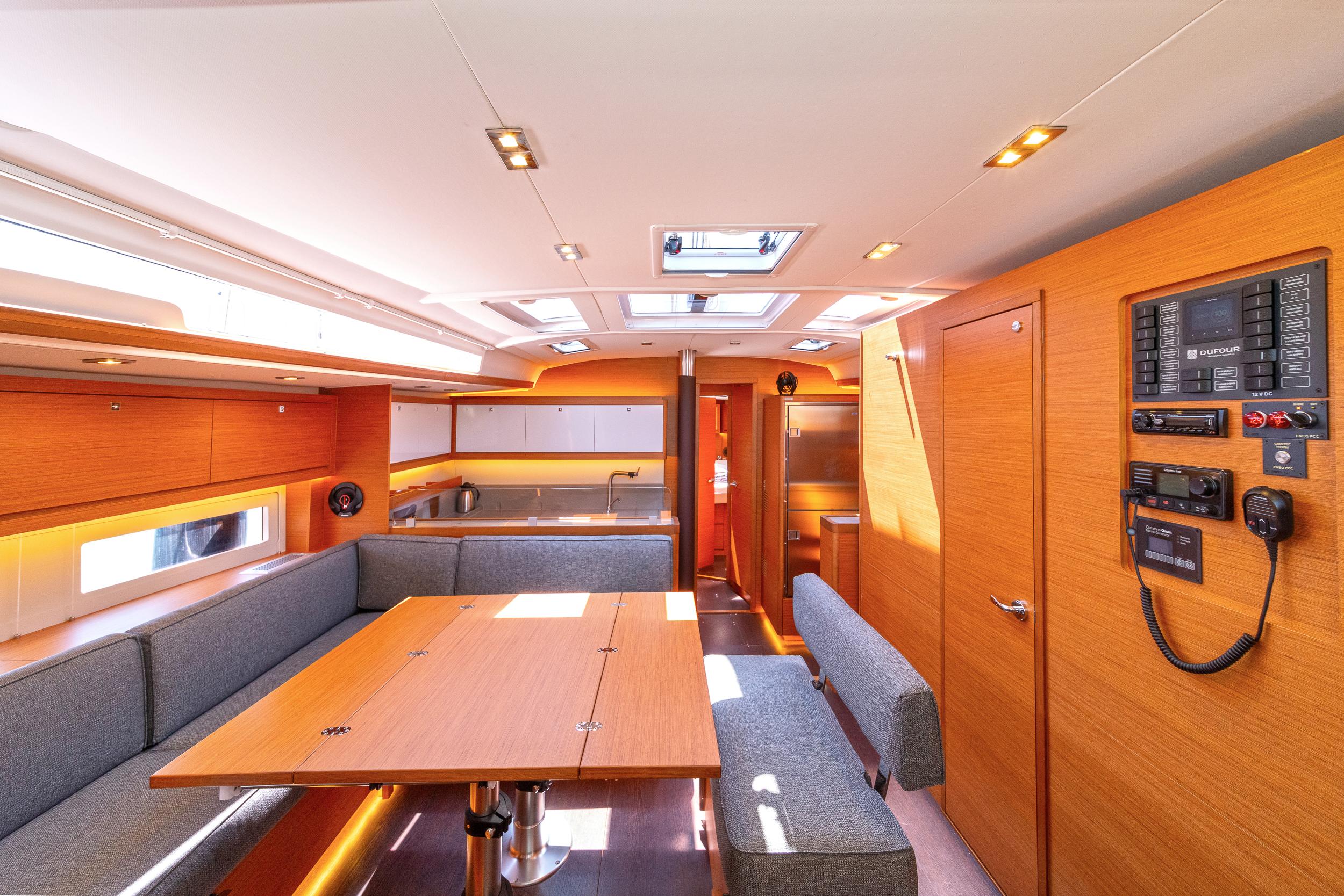 Dufour 530 - 5 + 1 cab., picture 8