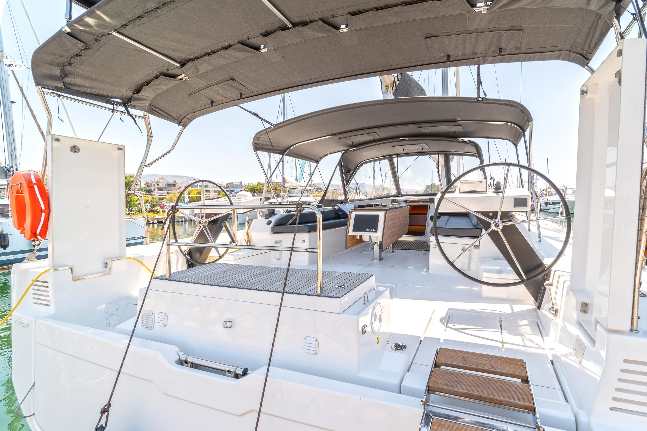 Dufour 530 - 5 + 1 cab., picture 15