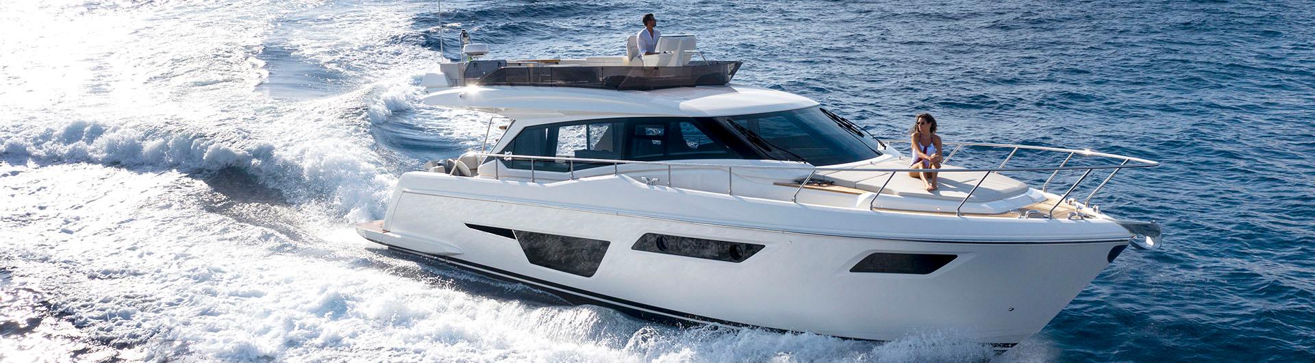 Ferretti Yachts 500, picture 1