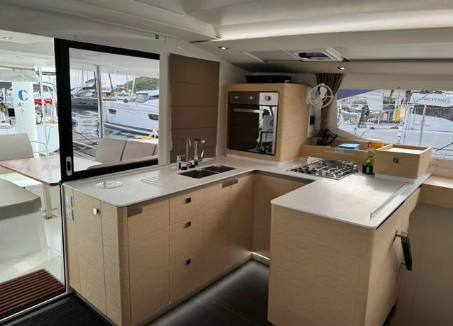 Fountaine Pajot Astrea 42, picture 12