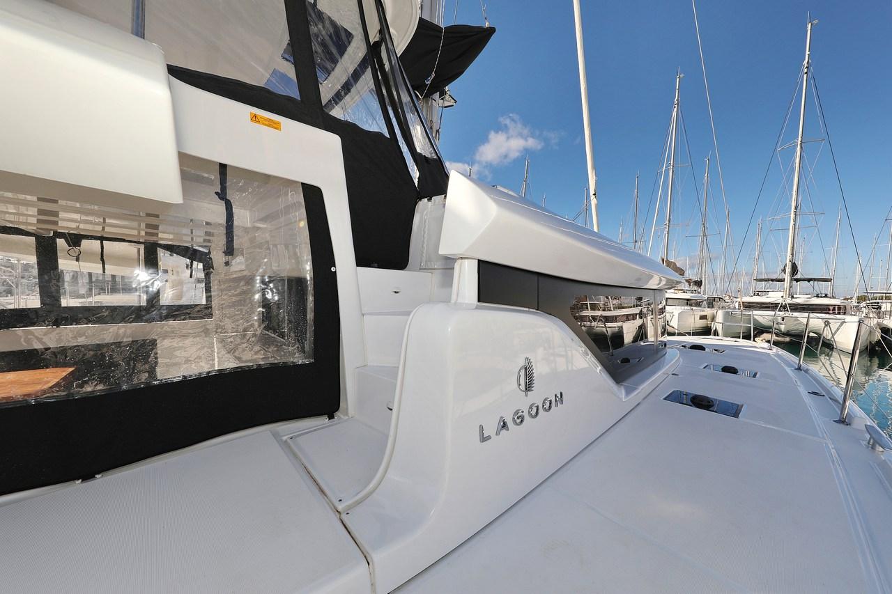 Lagoon 46 - 4 + 2 cab., picture 7
