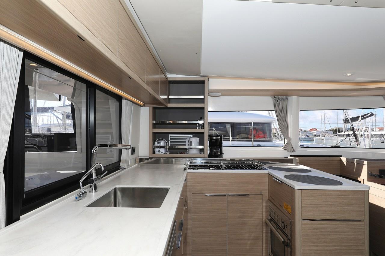 Lagoon 46 - 4 + 2 cab., picture 16