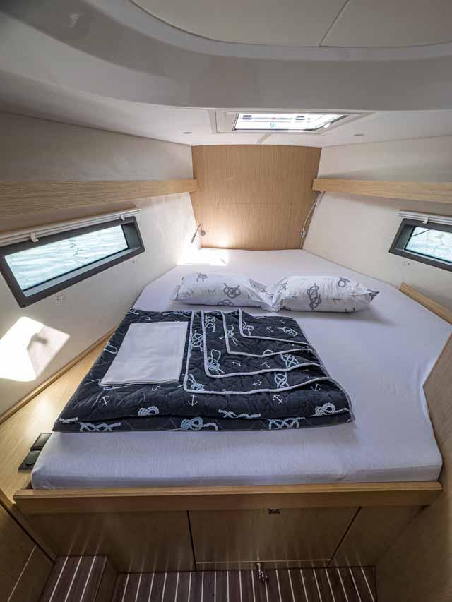 Bavaria C42, picture 15