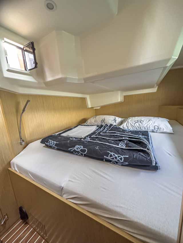 Bavaria C42, picture 16