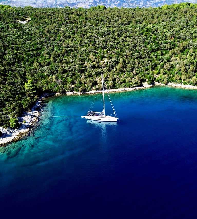 Bavaria C57 Style - 4 + 1 cab., picture 23