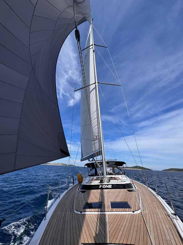 Bavaria C57 Style - 4 + 1 cab., picture 27