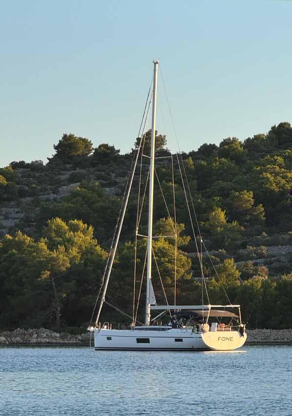 Bavaria C57 Style - 4 + 1 cab., picture 22