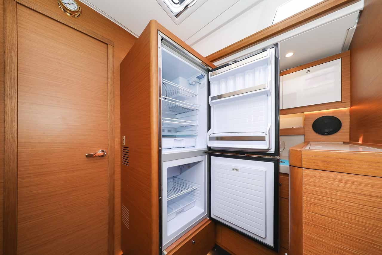 Dufour 530 - 5 + 1 cab., picture 19